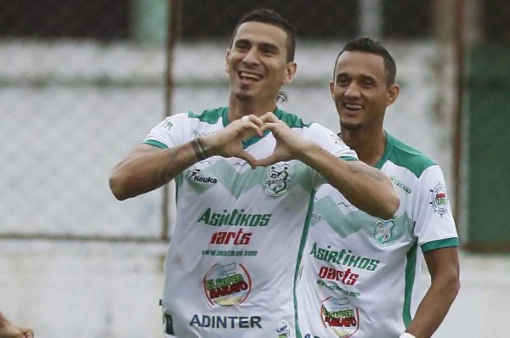 Juan Bolaños: El defensor colombiano anunció su salida del Platense y los clubes sampedranos Marathón y Real España estarían interesados en sus servicios.