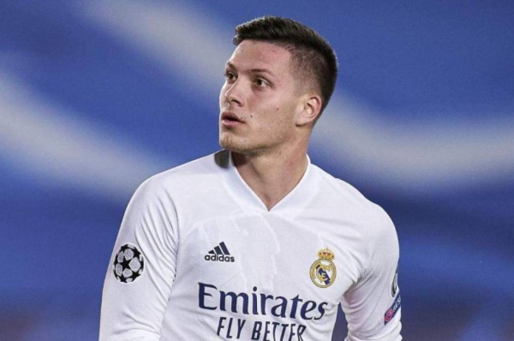 El Monaco piensa en Luka Jovic, delantero serbio del Real Madrid. El ex Eintrach Frankfurt no ha logrado explotar con la camisa blanca. El club del principado pensaría en Jovic si Volland o Ben Yedder, sus estelares de ofensiva, salen.