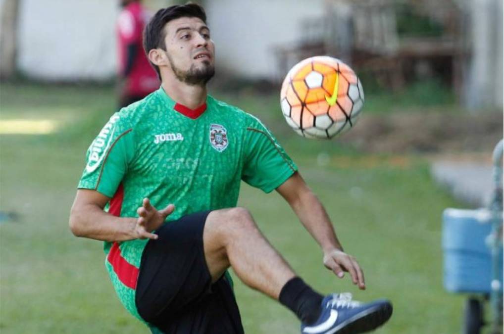 Rambo Rodríguez: El delantero del Marathón apuntó que su renovación con Marathón se mantiene en punto muerto. Además, dejó en claro que lo de Real España solo son rumores. 'Nada claro la verdad', dijo.