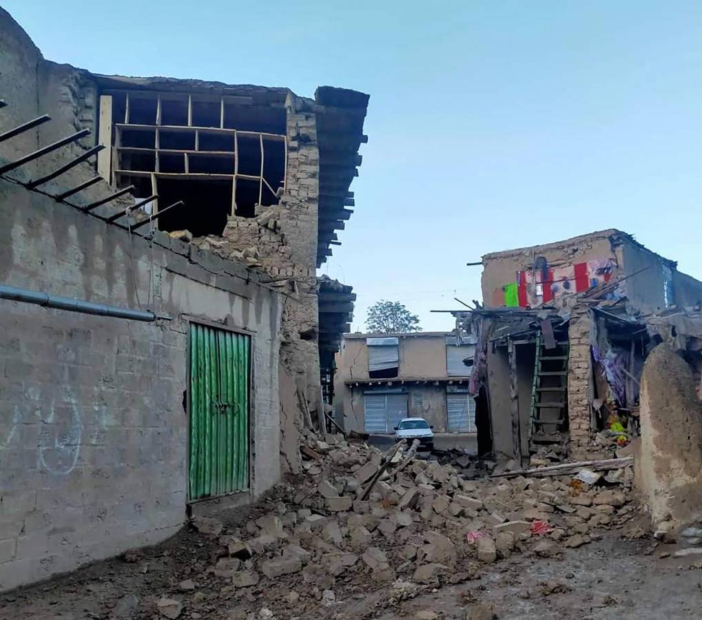 Cientos de casas quedaron destruidas tras el terremoto.