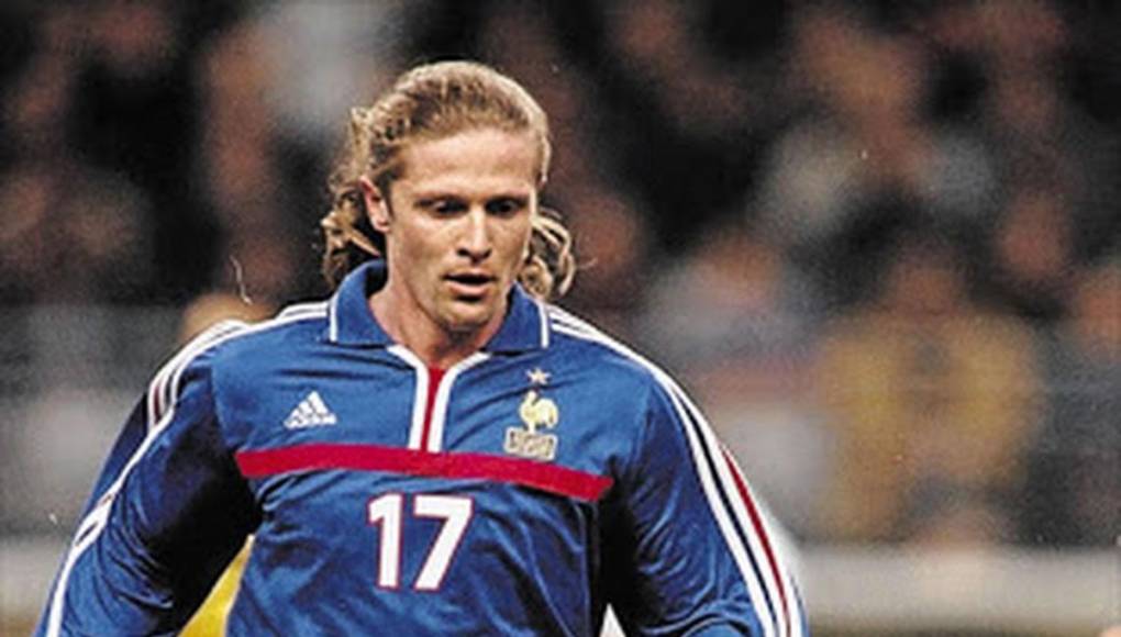 Representó a Francia a nivel internacional en dos Copas Mundiales y dos Campeonatos de Europa; marcó el tercer gol en la victoria de la Selección de Francia por 3-0 en la final del Mundial de 1998 y también fue miembro de la escuadra francesa que ganó la UEFA Euro 2000.