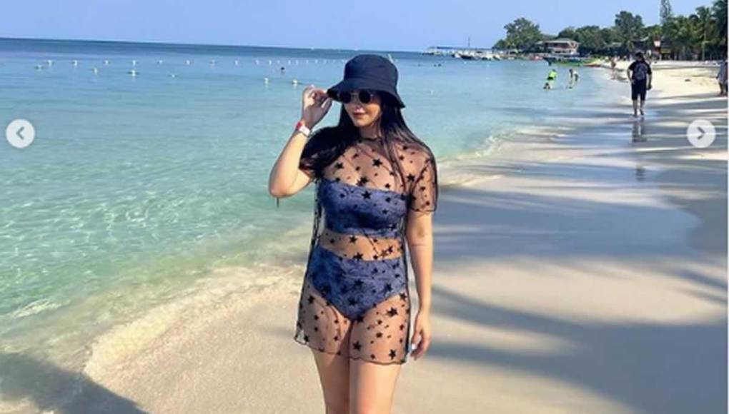 Stephanie Lobo, la linda novia del jugador hondureño Cristian Cálix, enamoró en las playas de Roatán.