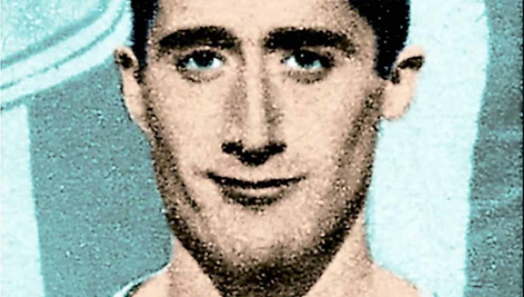 Eugenio Moriones - El futbolista español sólo jugó un partido, una derrota blanca por 5-1, en la Liga 1929-30. Moriría fusilado en Paracuellos (Madrid) durante la Guerra Civil.