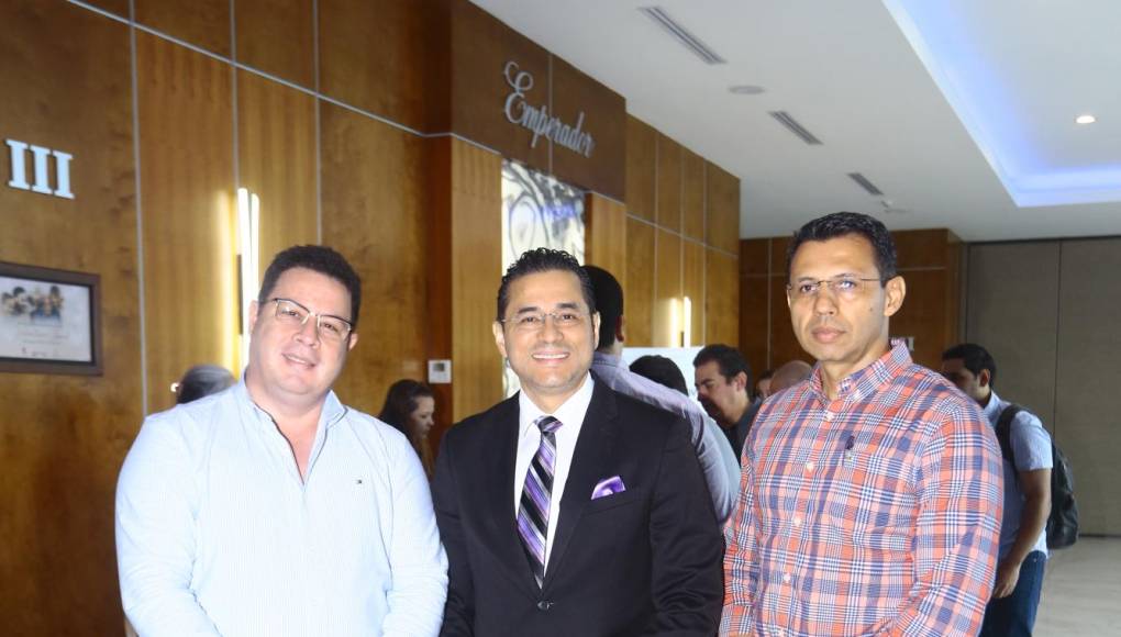 Luis Paz, Walter Romero y Óscar Mejía 