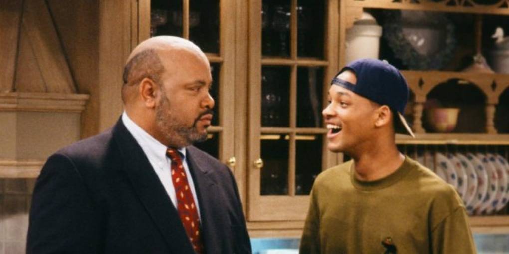 James L. Avery: el actor que encarnaba al tío Phil de Will Smith en El Príncipe de Bel-Air. James falleció a la edad de 68 años el 31 de diciembre de 2013 a consecuencia de complicaciones tras una operación a corazón abierto, a la que fue sometido en un hospital de Los Ángeles.