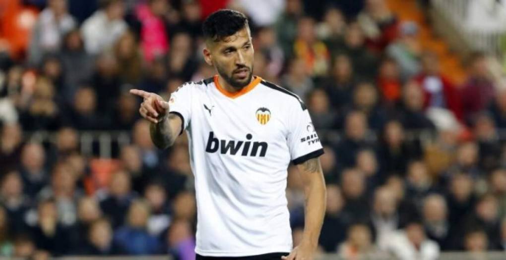 Ezequiel Garay no renovará con el Valencia CF y concluirá su relación contractual con el club de Mestalla el próximo 30 de junio, informó Radioesport.