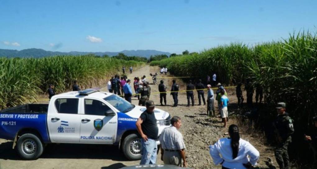 La aeronave habría aterrizado a la medianoche.