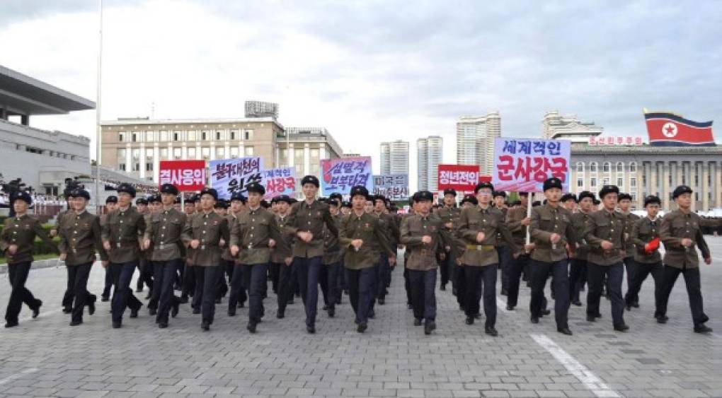Corea del Norte tiene una población de 25 millones de habitantes y cuenta con un Ejército de entre 700.000 y 1,3 millones de miembros.<br/>