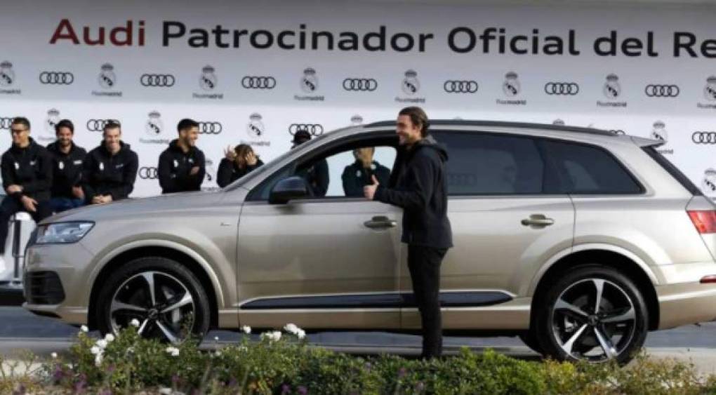 Mateo Kovacic - El centrocampista escogió un Audi Q7 Sport 3.0 TDI quattro tiptronic color beige Cobra con un valor de 74.050 euros.