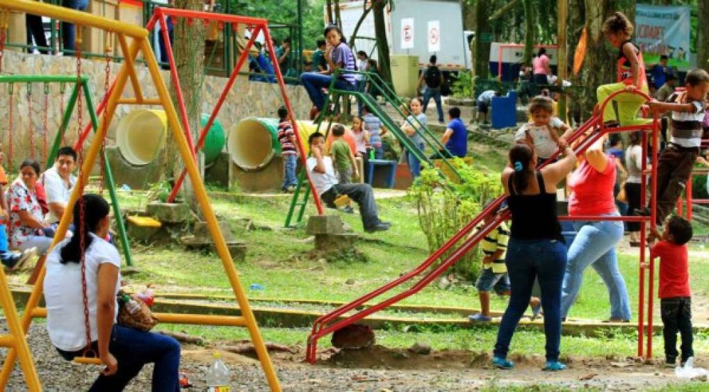 En este conteo Honduras ocupa el lugar 111 de 180 países. Entre los indicadores elegidos para configurar el índice se destacan la supervivencia materna, la supervivencia en niños menores de 5 años, el acceso materno-infantil a los servicios de salud, la higiene y el saneamiento básico.