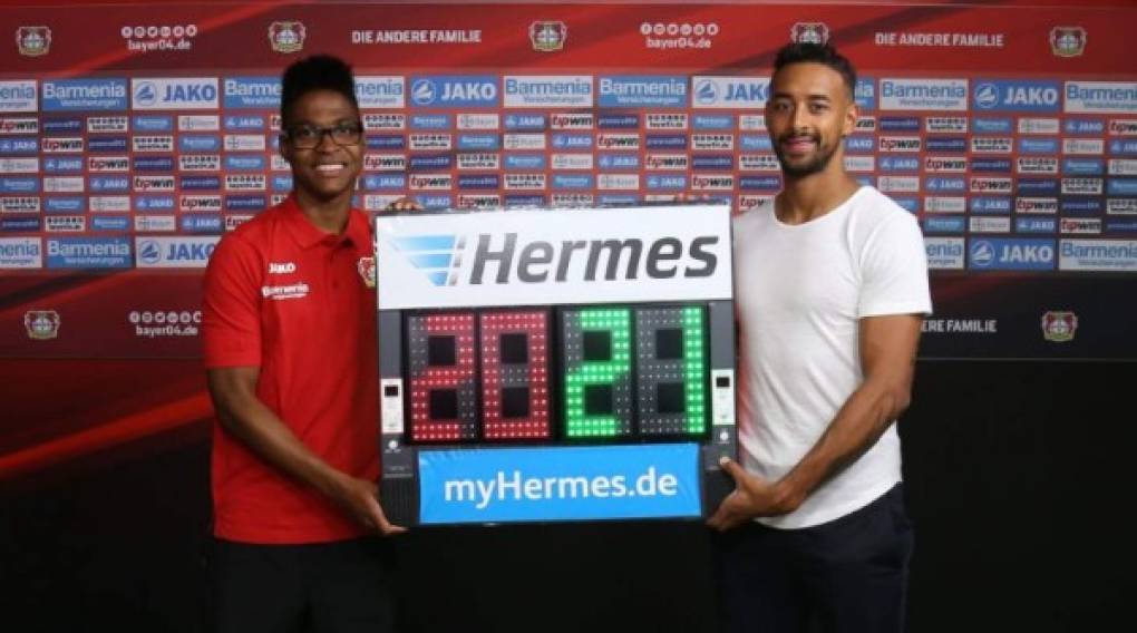 El Bayer Leverkusen ha anunciado la ampliación de contrato, hasta 2021, del lateral izquierdo de 23 años Wendell -internacional con las categorías inferiores de Brasil- y al extremo de 26 años Karim Bellarabi -internacional alemán-.