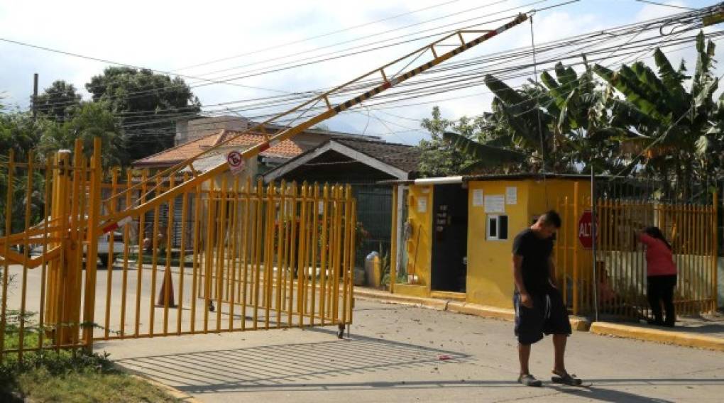 La colonia Ideal es una de las que más trancas y portones tiene en sus calles.