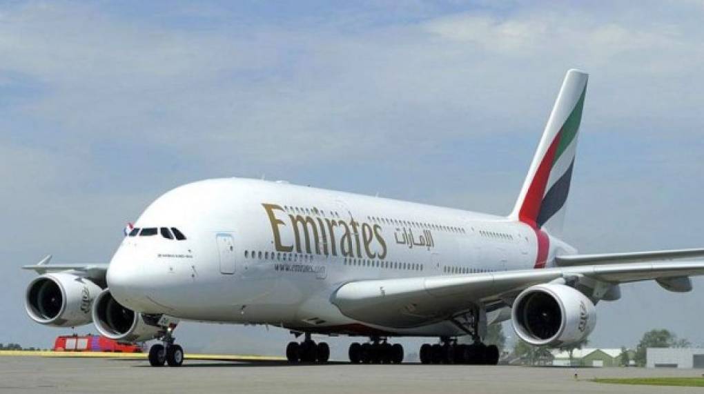 Emirates de Emiratos Árabes Unidos le sigue en el puesto 7.
