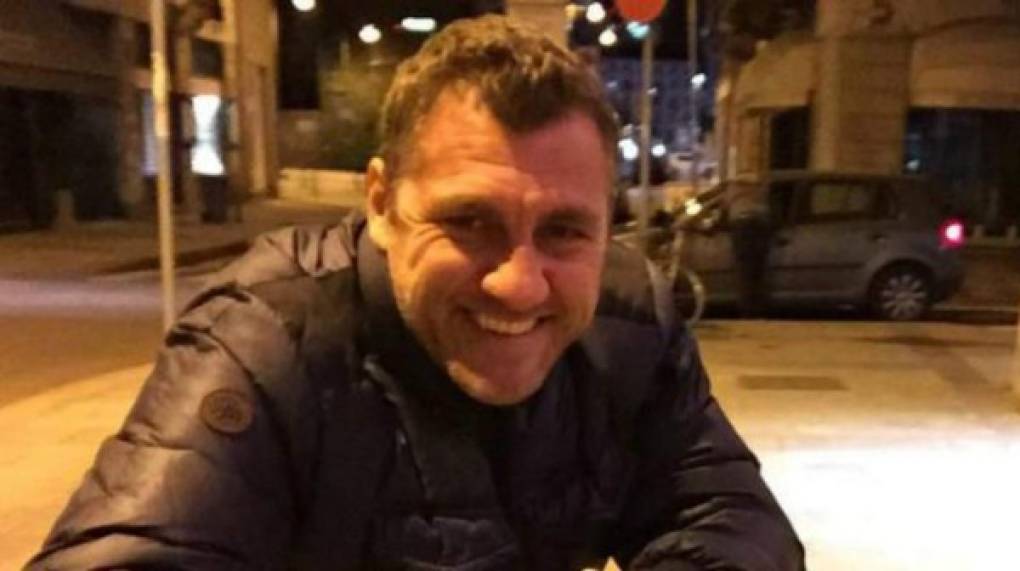 Vieri sufrió una profunda crisis económicas al desperdiciar mucho dinero en póker y fracasar en sus negocios. Hoy como Dj ya comenzó a salir adelante.