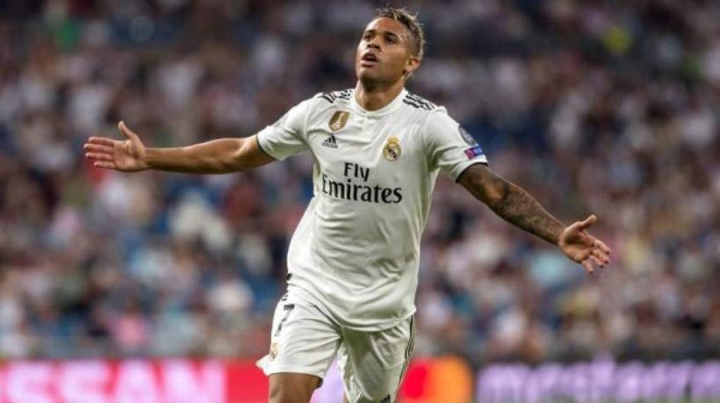 Mariano Díaz: Según la Gazzetta dello Sport, el AC Milan se ha fijado en el delantero dominicano que no entra en los planes de Zidane en Real Madrid.