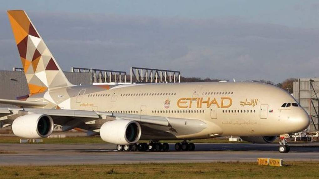 Etihad Airways de Emiratos Árabes Unidos se coloca en el puesto 8.