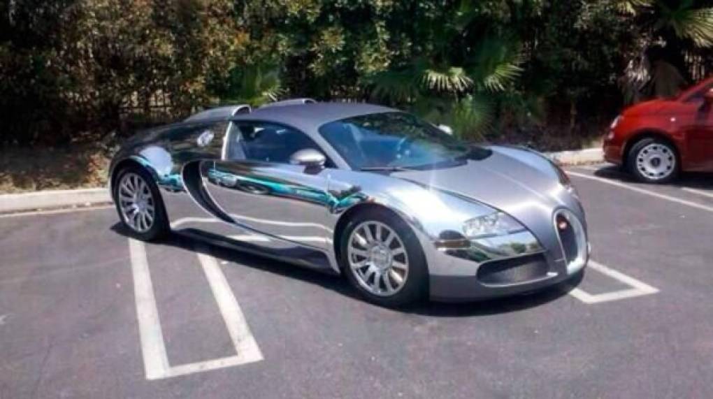 Bugatti Veyron – 1.760.000 euros.