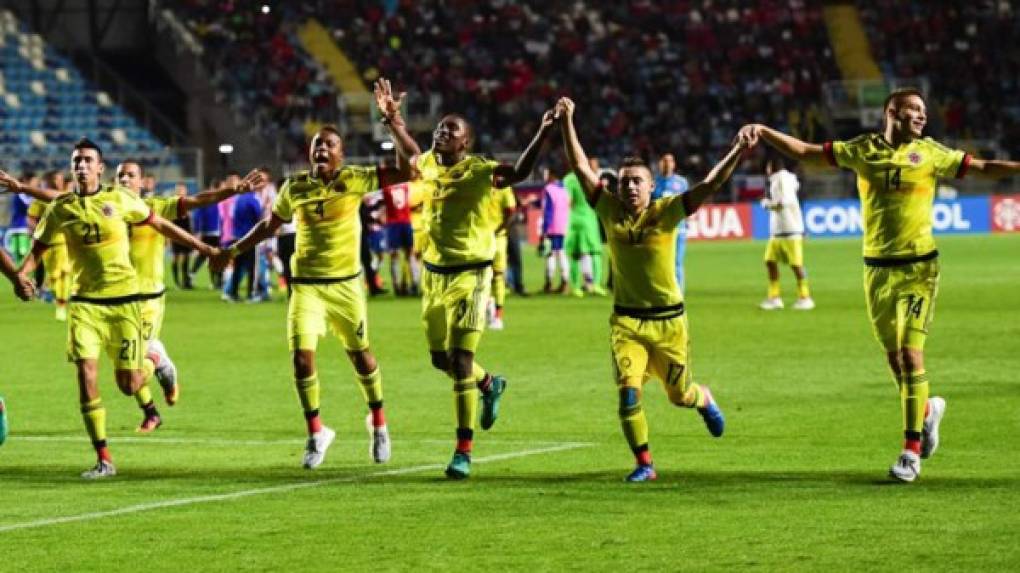Colombia se clasificó al Mundial como cuarto del Campeonato Sudamericano Sub-17. Dos triunfos, un empate y una derrota le permitieron ser segundo de Chile en el Grupo A, aunque luego tuvo un camino complicado en el hexagonal final. Si bien de movida venció a Ecuador (2-1), el empate con Venezuela y las caídas ante Chile (0-1) y Brasil (0-3) pusieron en jaque su plaza mundialista. Sin embargo, la victoria en el cierre ante Paraguay (2-1) le aseguró el boleto.