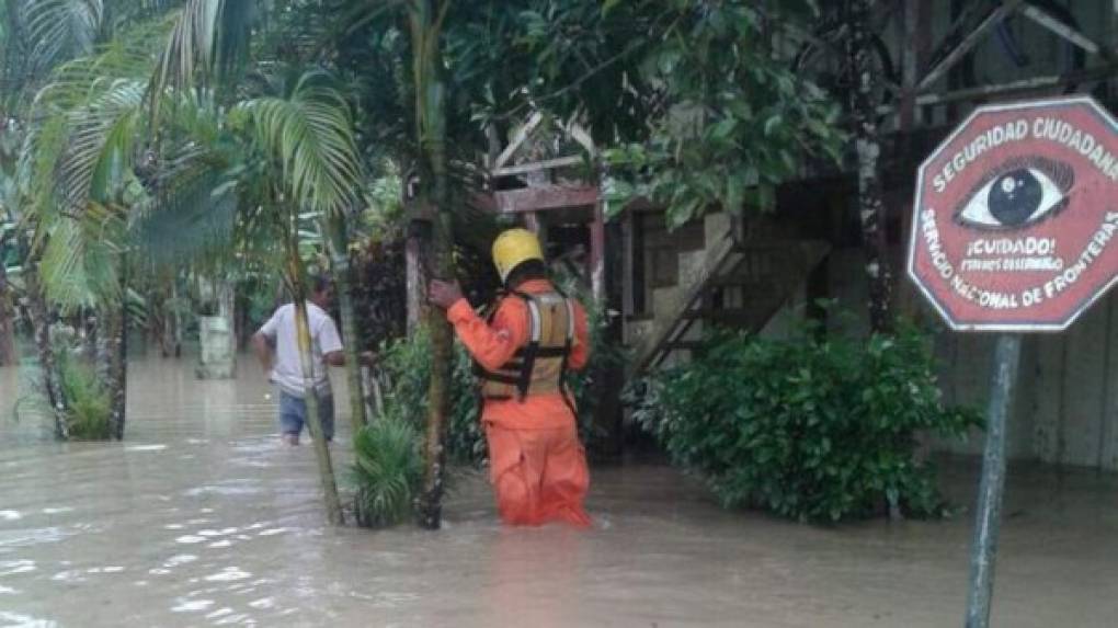 Panamá también se vio afectada por las fuertes lluvias.<br/>(foto vía Telemetro)