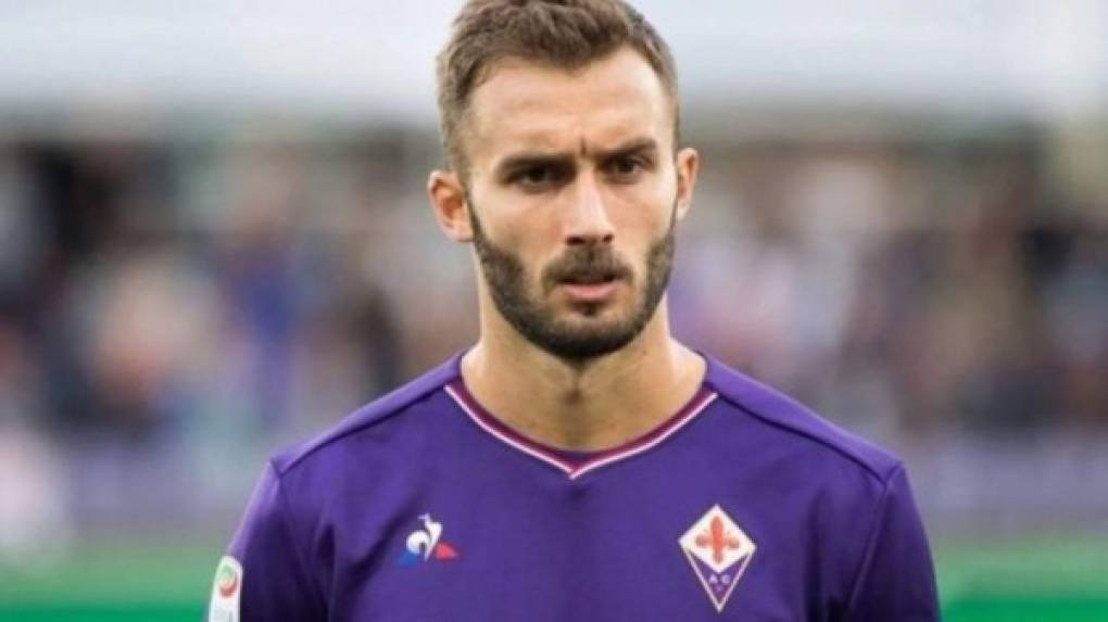 Según informa el diario La Nazione, el Valencia ya ha presentado su primera oferta a la Fiorentina para hacerse con los servicios del defensa argentino Germán Pezzella. Según el rotativo italiano, el cuadro de Mestalla ha planteado al conjunto viola una propuesta de 15 millones de euros.