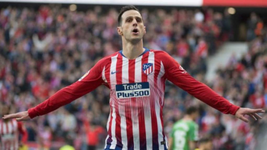 Según el diario As, el Sevilla FC valora la posibilidad de fichar al delantero Nikola Kalinic. El jugador croata puede abandonar el Atlético de Madrid en enero si Álvaro Morata refuerza al equipo de Diego Simeone.