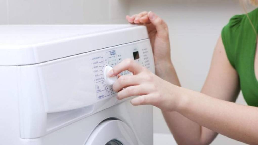 Lavadora y secadora<br/><br/>Estos electrodomésticos consumen un 3%.<br/>