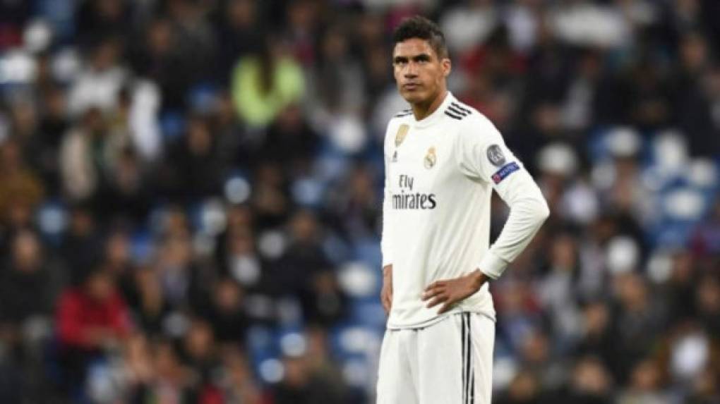 Varane: El francés será el otro defensor central del Real Madrid.