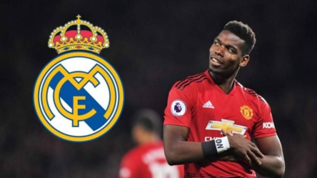 Según ESPN, Paul Pogba tendrá que bajarse el sueldo si quiere fichar por el Real Madrid. El mediocampista de 26 años gana 290.000 libras a la semana, algo a lo que no está dispuesto a llegar el club blanco.<br/>