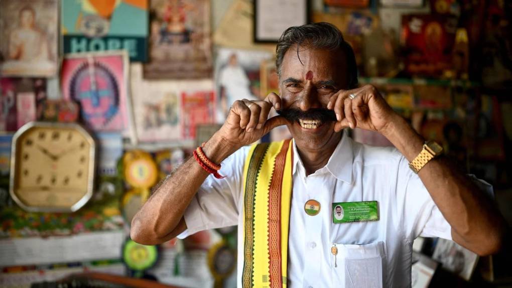 En las elecciones generales de India que comenzaron el 19 de abril y se alargarán seis semanas, Padmarajan compite por un escaño parlamentario en el distrito Dharmapuri de Tamil Nadu.