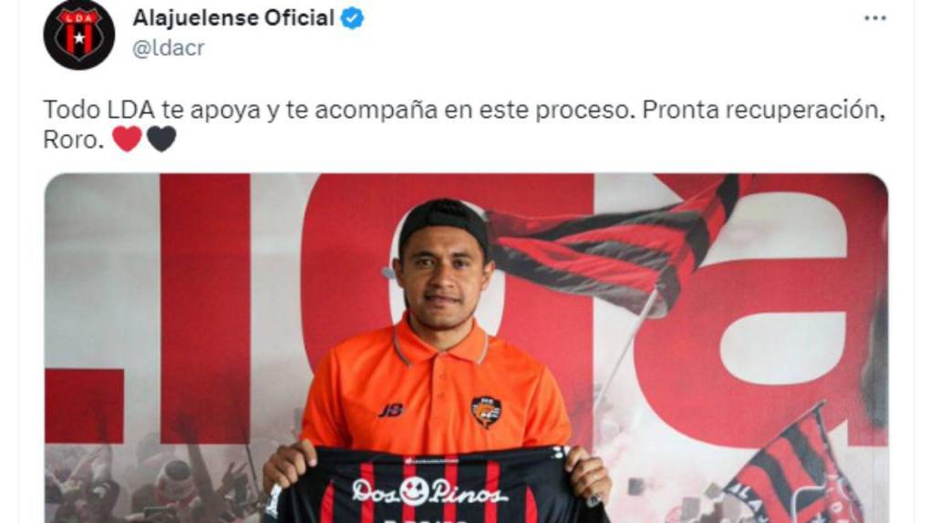 La Liga Deportiva Alajuelense de Costa Rica y su mensaje para su exgoleador Roger Rojas. 