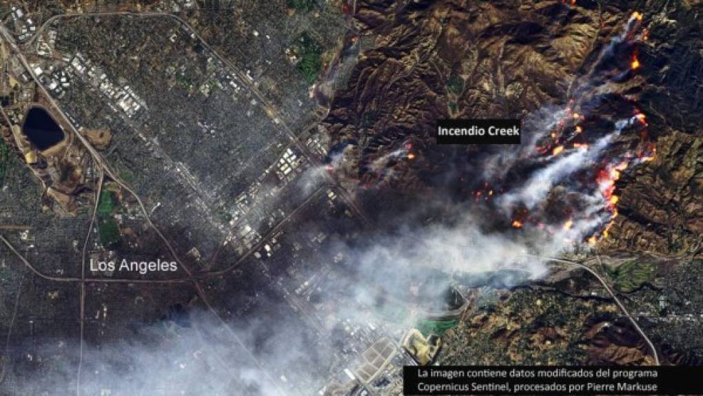 La cadena BBC divulgó está imagen que muestra los focos principales del incendio en el sur de California.