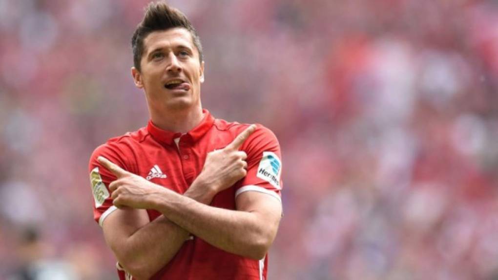 El delantero del Bayern Munich, Robert Lewandowski, afirmó en GOAL que tanto él como sus compañeros están 'muy ansiosos' por que Leroy Sané firme con actuales los campeones de la Bundesliga.