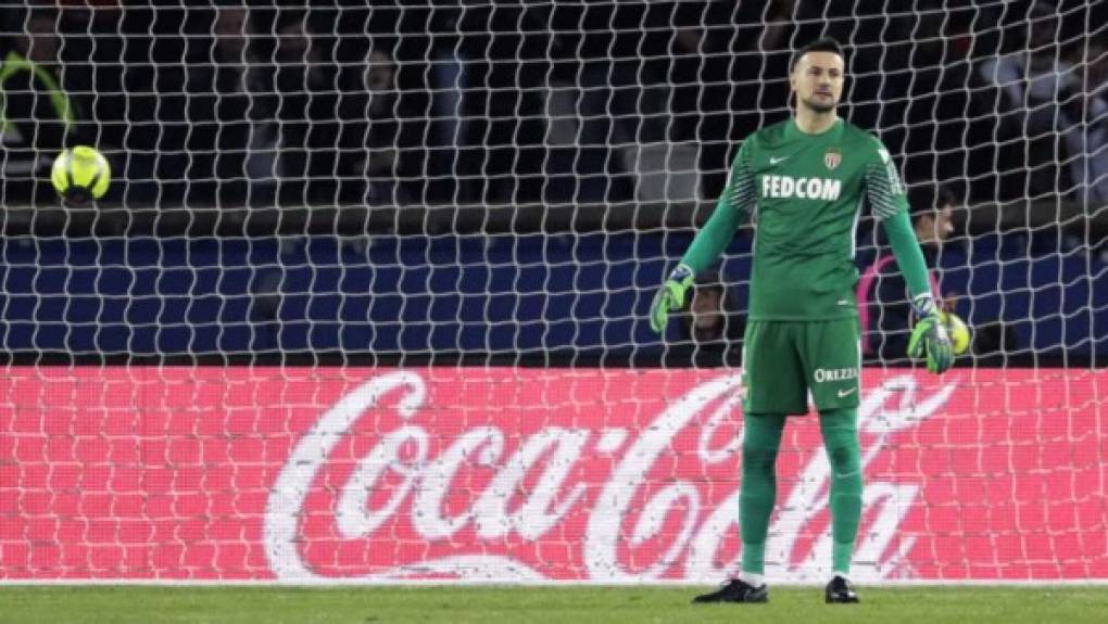 Subasic: El Monaco de Francia ha anunciado el adiós de su portero después de ocho años en su filas.