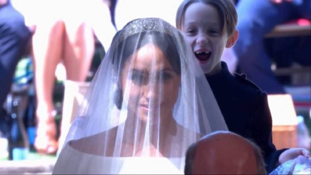 La boda real entre Meghan Markle y el príncipe Harry fueron tendencia mundial, y sus memes no podrían faltar, vas a reír con las ocurrencias de internet: