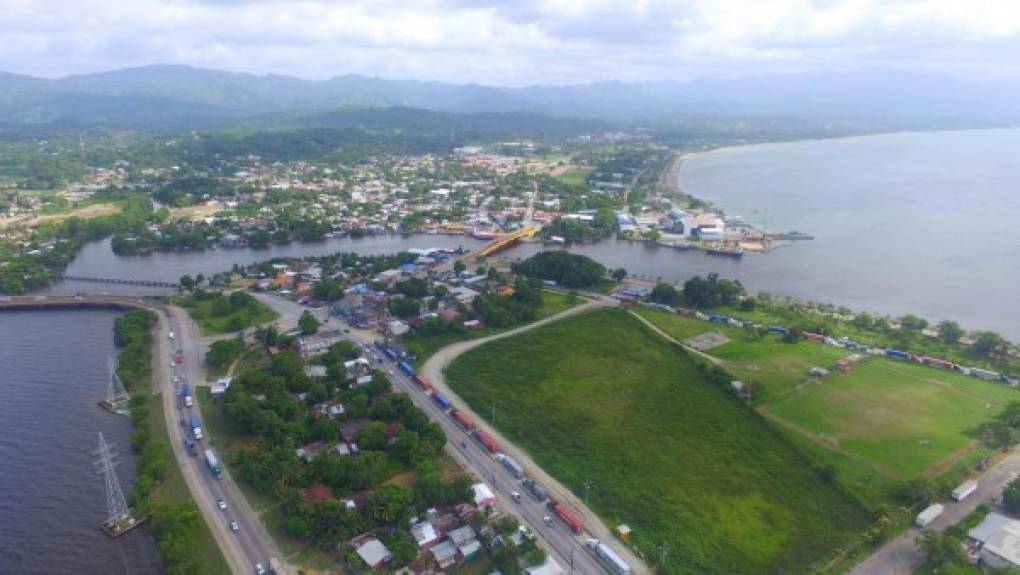 Las hermosas playas de Puerto Cortés.