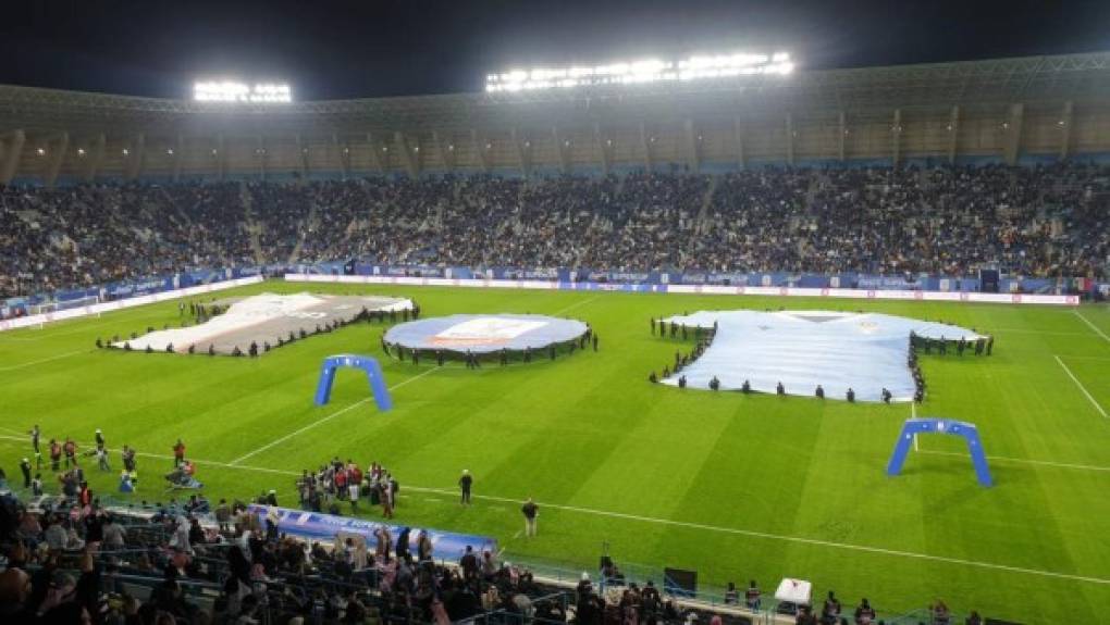 Así lucía el King Saud University Stadium de Riad minutos antes de la Supercopa entre Juventus y Lazio.