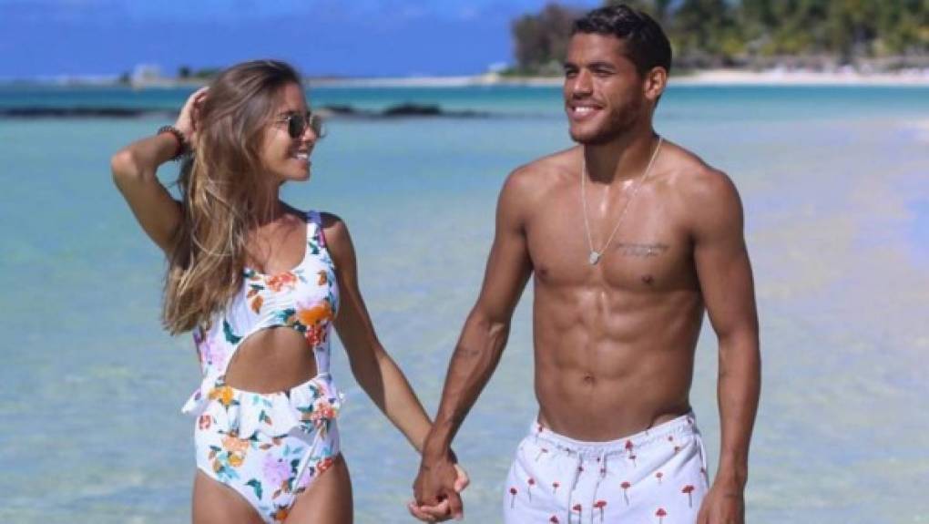 El año pasado se anunció que la cancelación de la boda de Jonathan Dos Santos con la influencer española Marta Carriedo. 'Han entrado en juego personas y factores externos, es normal', confirmó la propia joven.