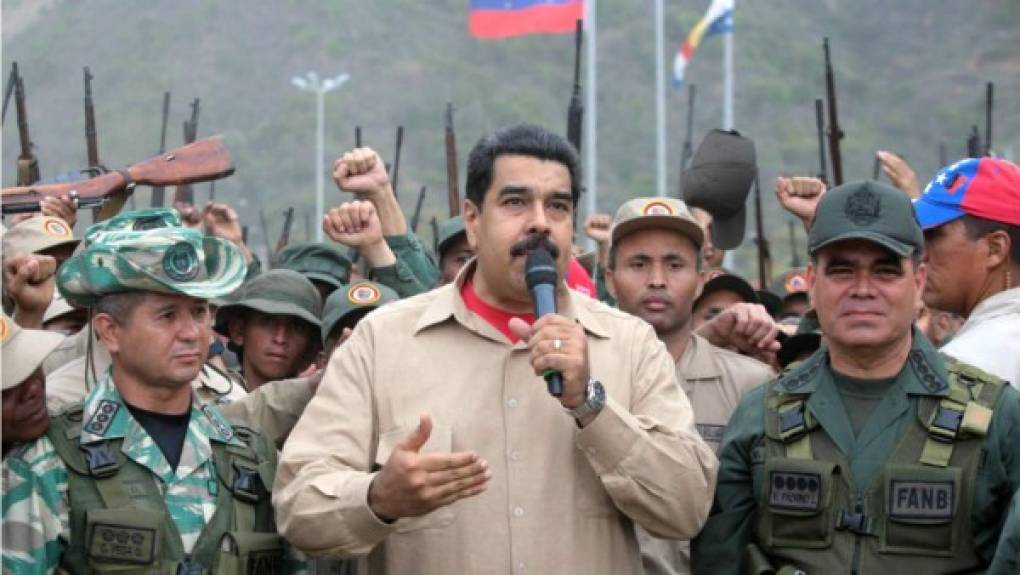 Nicolás Maduro. Con una Venezuela sumida en una profunda crisis económica, social y política, el mandatario se lava las manos acusando al 'imperio estadounidense' de una 'guerra económica' contra Caracas.