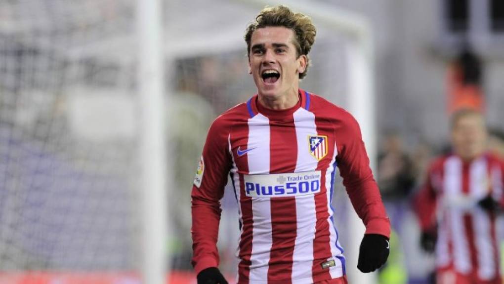 Antoine Griezmann es el nuevo galáctico en la lista del Barça para remplazar a Neymar si el brasileño decide marcharse al PSG. El futbolista francés se ha consagrado como uno de los mejores jugadores del mundo en el Atlético de Madrid y podría seguir el camino de Arda Turan. Su precio de mercado son 80 millones de euros, por lo que sacarlo del club colchonero tendrá un precio de mínimo 100 millones de euros.