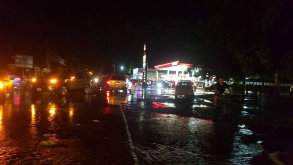 En Santa Rosa de Copán también se registraron fuertes lluvias.