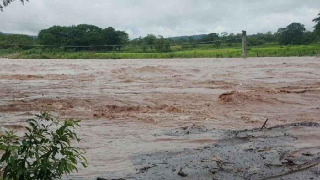 5. - Santa Bárbara, Cortés y Yoro.<br/><br/>Las zonas bajas de El Progreso y la Lima se encuentran bajo amenaza de inundación debido a las precipitaciones que se han registrado en Santa Bárbara en los últimos días.