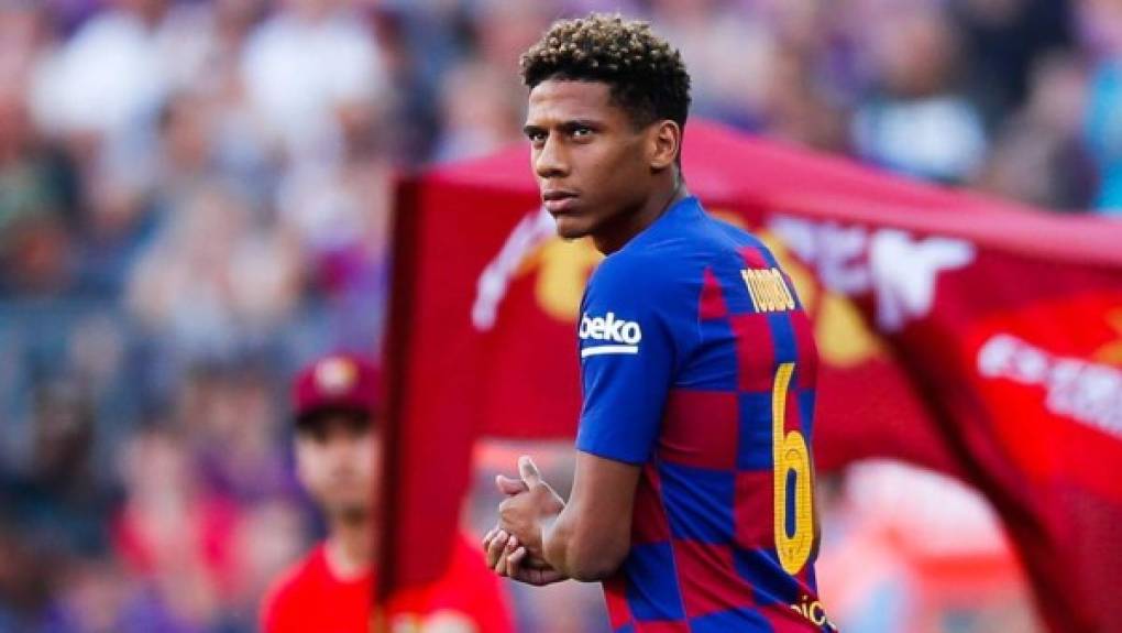 Jean-Clair Todibo: El defensor francés fue ofrecido por el Barcelona al PSG a cambio de Neymar. Finalmente el zaguero se fue al Benfica.