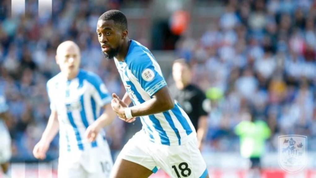 El Huddersfield ejerce la opción de compra sobre el atacante belga Isaac Mbenza Firma hasta junio de 2021.