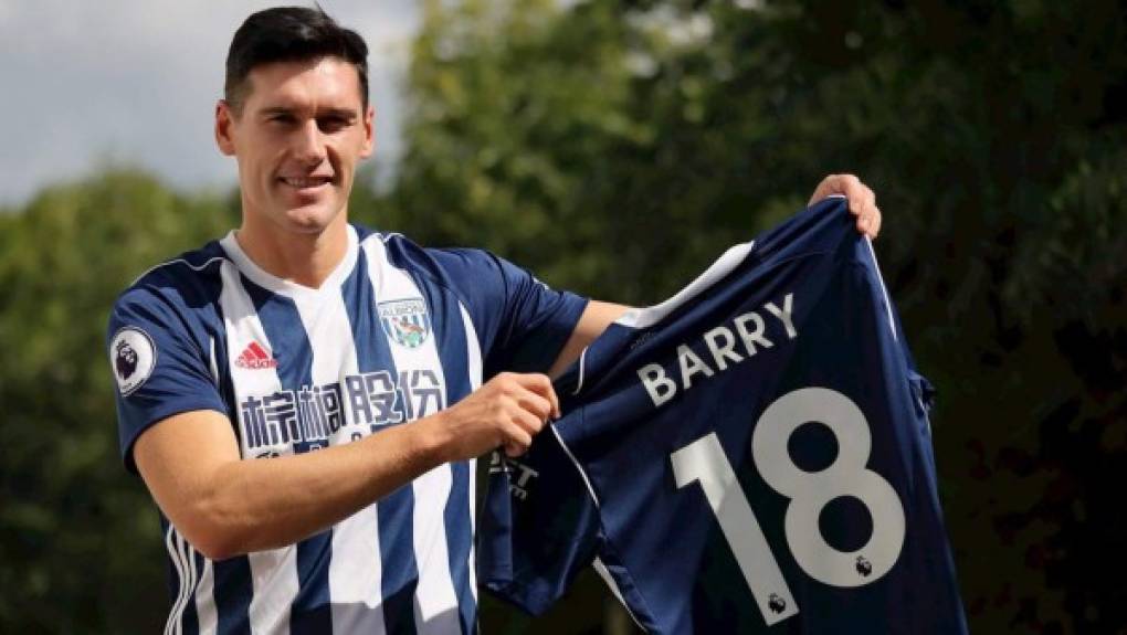 Gareth Barry, nuevo jugador del West Bromwich. El futbolista firma por un año.