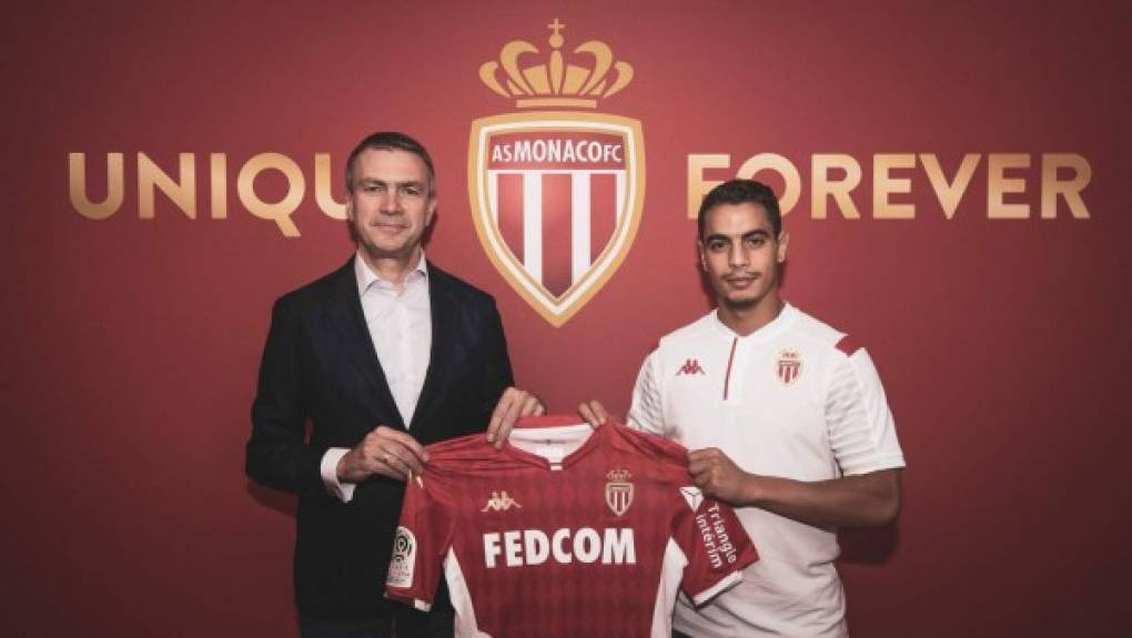 El AS Mónaco ya ha presentado al atacante francés Wissam Ben Yedder. El club galo ha pagado los 40 millones de euros de la cláusula de rescisión del hasta ahora delantero del Sevilla.