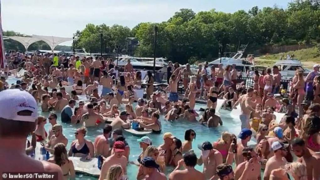 Las grandes multitudes en Lake of the Ozarks revelaron la falta de todo esfuerzo por mantener la distancia social.