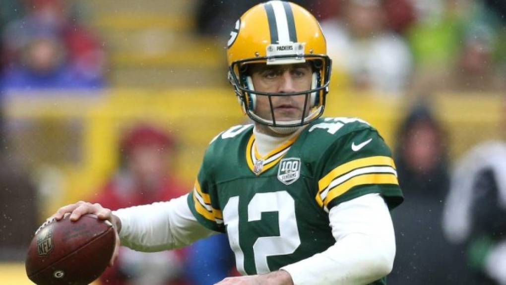 7. Aaron Rodgers: jugador de fútbol americano. Juega en la posición de quarterback y actualmente milita en los Green Bay Packers de la NFL. Su pago anual fue de 89.3 millones de dólares.