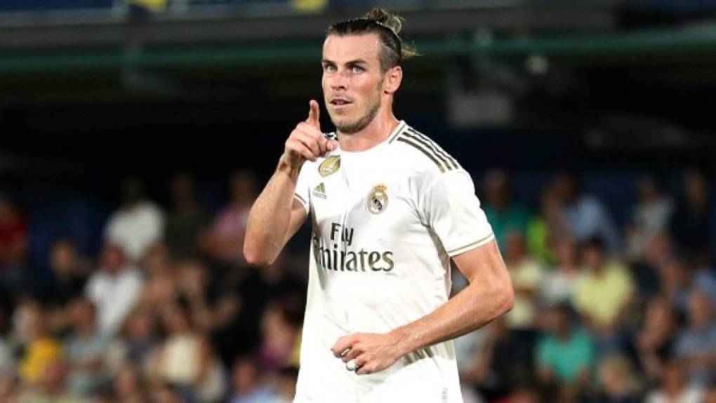 Gareth Bale tiene casi imposible para salir del Real Madrid, según publica el diario As. Su alto sueldo, 15 millones de euros netos, impiden que cualquier equipo siquiera piense en fichar al extremo gales.