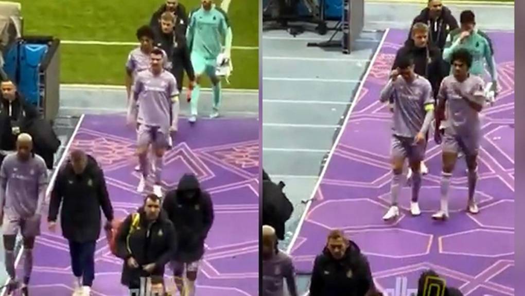 Cristiano Ronaldo no reaccionó y únicamente con claros gestos de decepción se dedicó a agachar la cabeza y abandonar el terreno de juego cabizbajo.