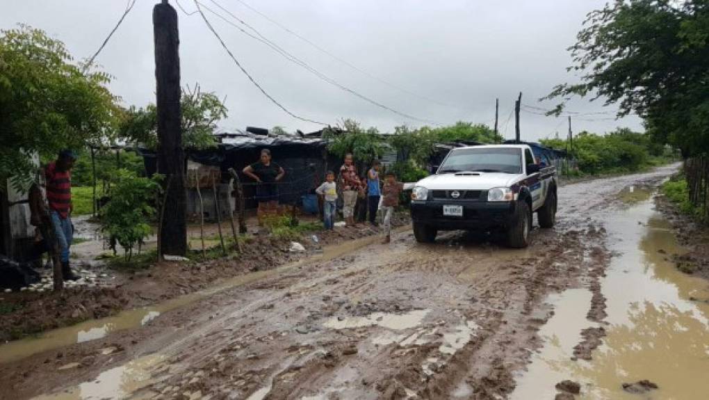Alrededor de 20 familias han sido evacuadas en el departamento de Valle.